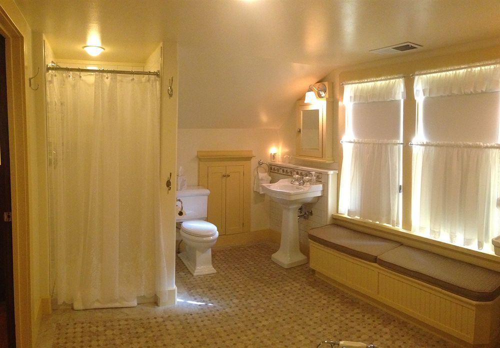 The Golden Leaf Inn Estes Park Exterior photo